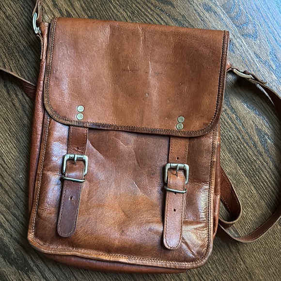 Handbags - Vintage style, all-leather cross body satchel. Very Daisy Jones and the Six.